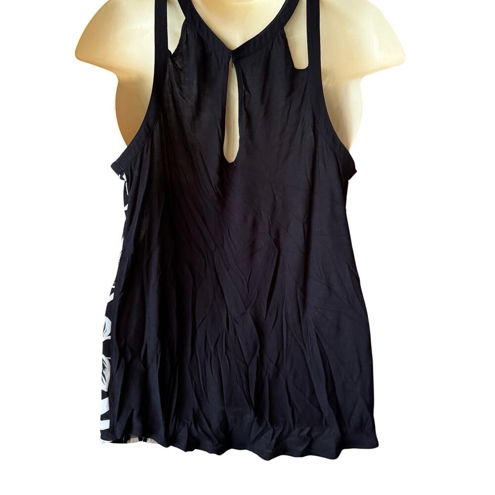 Express Dressy Tank Top - Picture 3 of 6